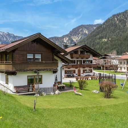 Ferienhaus & -Wohnung Flatscher Waidring Exterior photo
